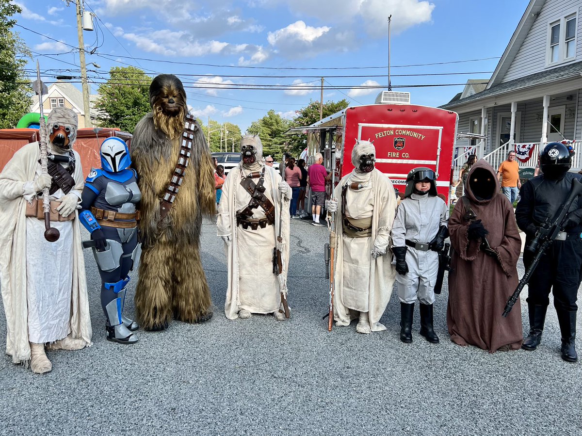 501stFirstState's tweet photo. The 501st Legion First State Garrison had a blast last night storming Felton, DE! Thank you to everyone who came out to party with us.
#501stLegion #FirstStateGarrison #BadGuysDoingGood #CommunityEvents https://t.co/JE1FyfMDs5