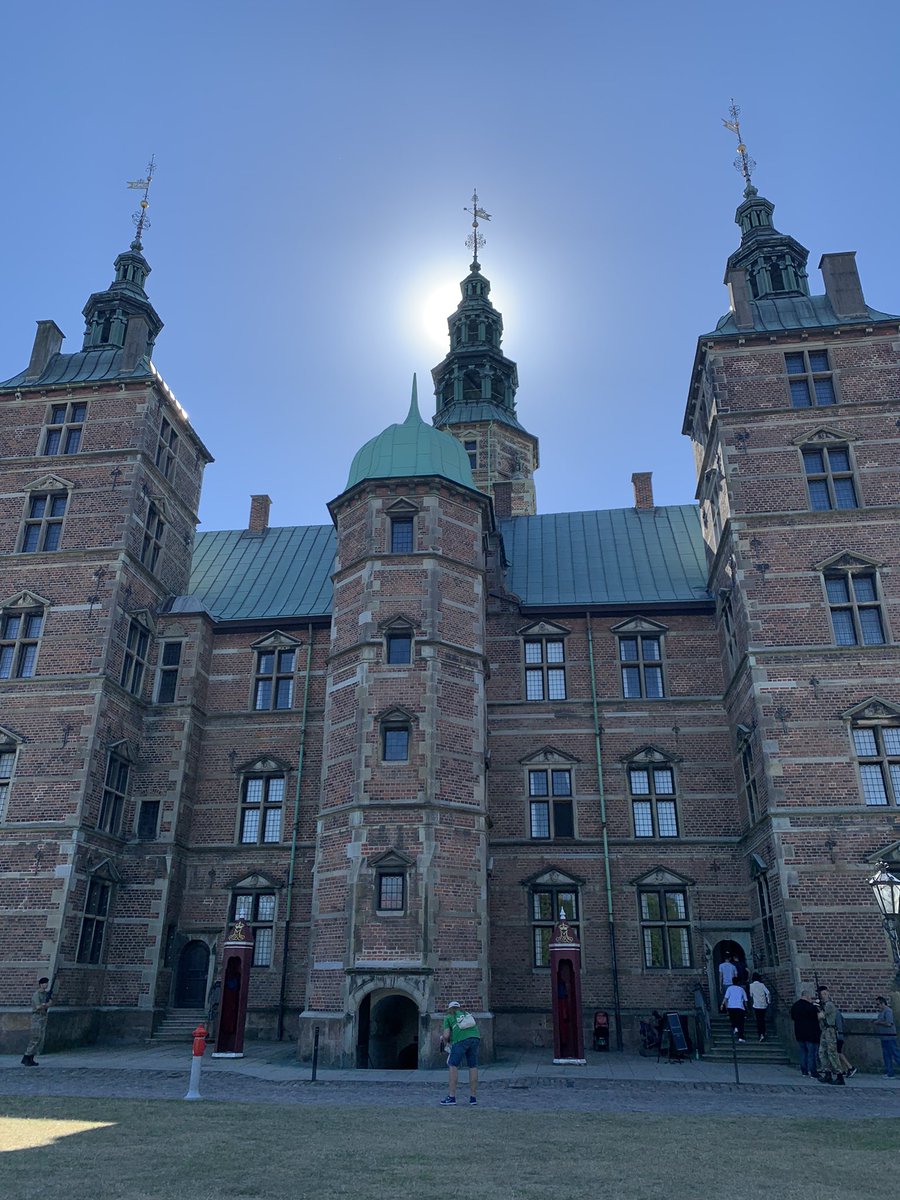 Great start to #ICPE2022 in the beautiful Copenhagen! Started the day off with a course on risk minimization and communication, then spent the afternoon indulging in the Danish tradition of hygge. Looking forward to more learning, networking, and exploring over the next few days.