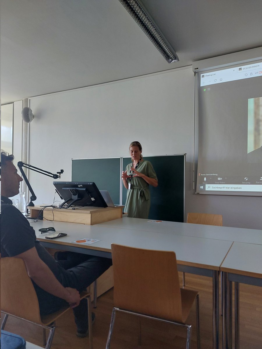 Time flies! The second day is over and we can look back on exciting presentations on the IAD, policy instruments, and transitions and transformations adressing climate and enviromental change. See you tomorrow! #ecprgc22 #CoPPPonTour