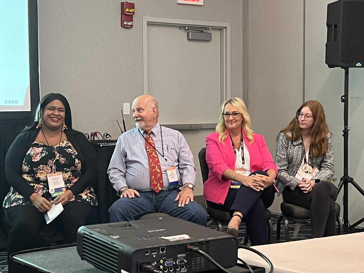 sharichiara's tweet photo. Want to know how to build your mainframe workforce? Live from #SHAREcbus with Greg Debo Tal Parmenter @ShellyM_Tweet Anna McKee @laticiacarrow #ibmzsystems #zxplore @cloudyvette @RegHarbeck https://t.co/ELfJ6NWiD4
