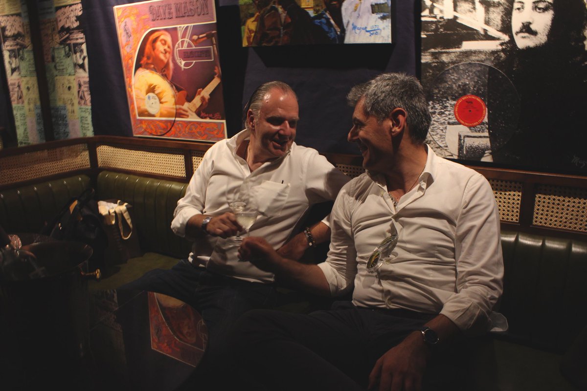2SkyLab's tweet photo. 🇭🇰 For the first time ever art collectors and #NFT enthusiasts had a glimpse at the legendary artworks of Ruby Mazur crafted well over a decade ago 🎨 a true set of gems 💎 surfaced the market and we ought to celebrate them in style, with music and friends.

#HongKong #phygital https://t.co/61xbIaxPCs