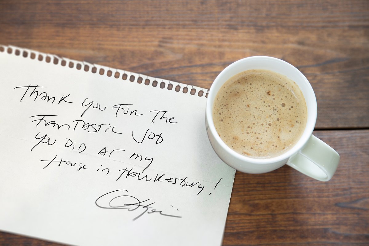 verdunwindows's tweet photo. Nothing gets you going in the morning like a
handwritten 'Thank you' and a coffee. https://t.co/RumO5Umwjk