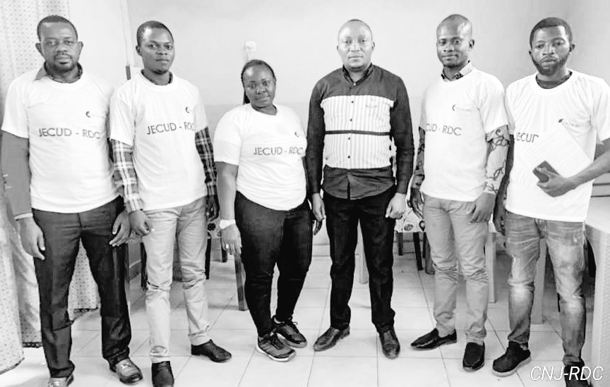 JECUD_RDC_'s tweet photo. #RDC_JECUD_RDC
Le Comité Exécutif National de l'asbl/ong JECUD-RDC a tenu sa réunion extraordinaire aujourd'hui pour fixer les nouvels objectifs de leur mission. 
Unité - Conscience - Progrès https://t.co/D4PYmjkVhf