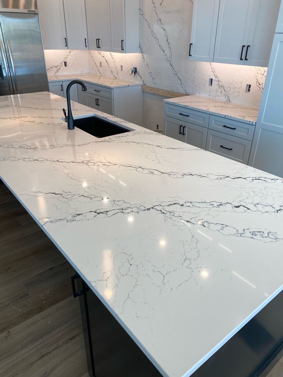 TheMarbleShop1's tweet photo. Cambria Portrush ! What a beauty you are !
If you would like for your kitchen to look like the 8th Wonder of the world, do not hesitate to email us at any time for a Free Quote! You will receive the best service and the best of the best Kitchen Worktop. https://t.co/fVx4KpXWn6