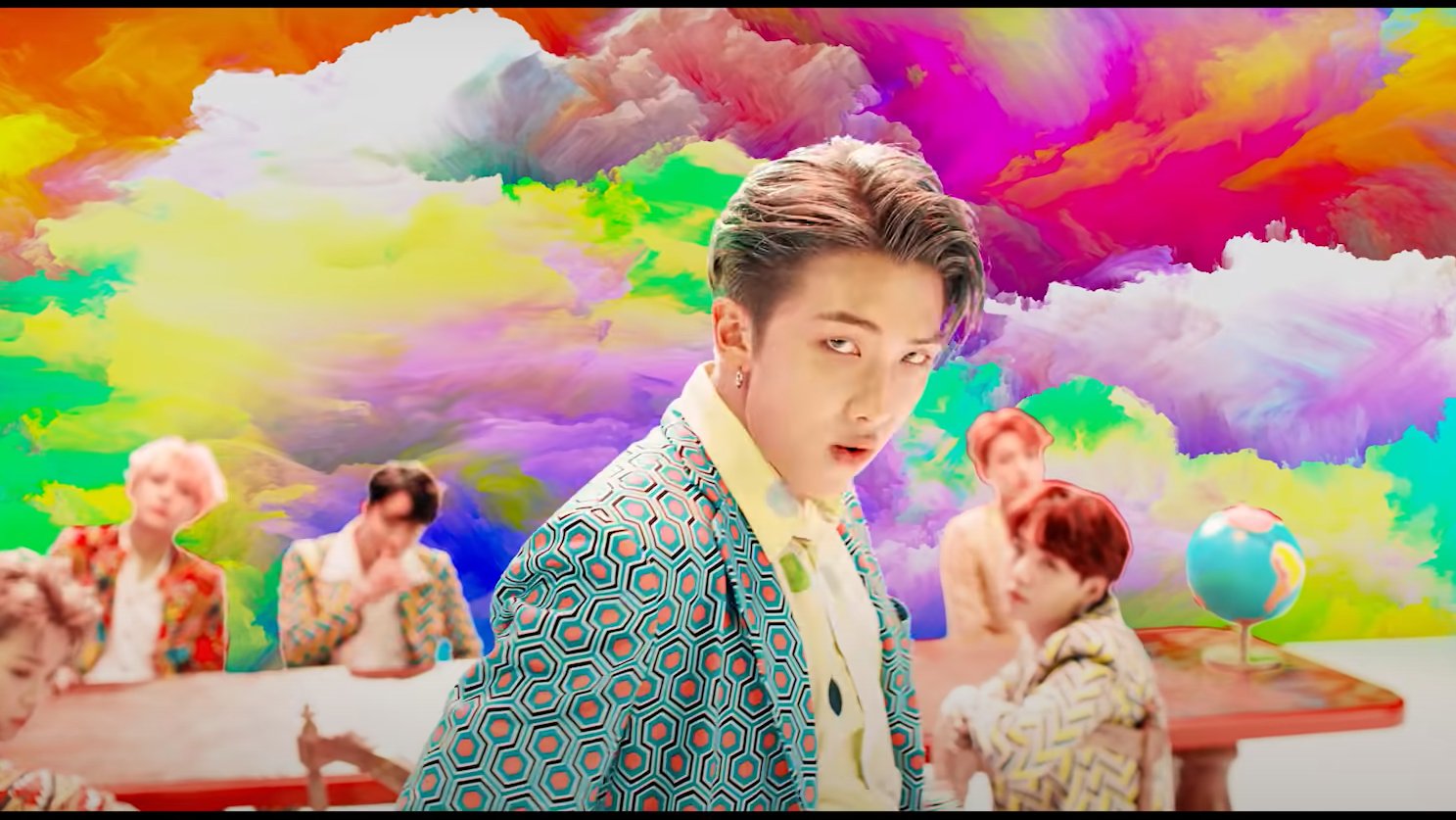 アイドル bts BTS (방탄소년단) - IDOL (Feat. Nicki Minaj) [Color Coded