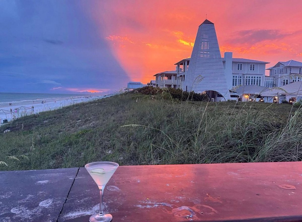 Not a bad view if we do say so ourselves…. 👌😉 📷: @sav_oryandsweet