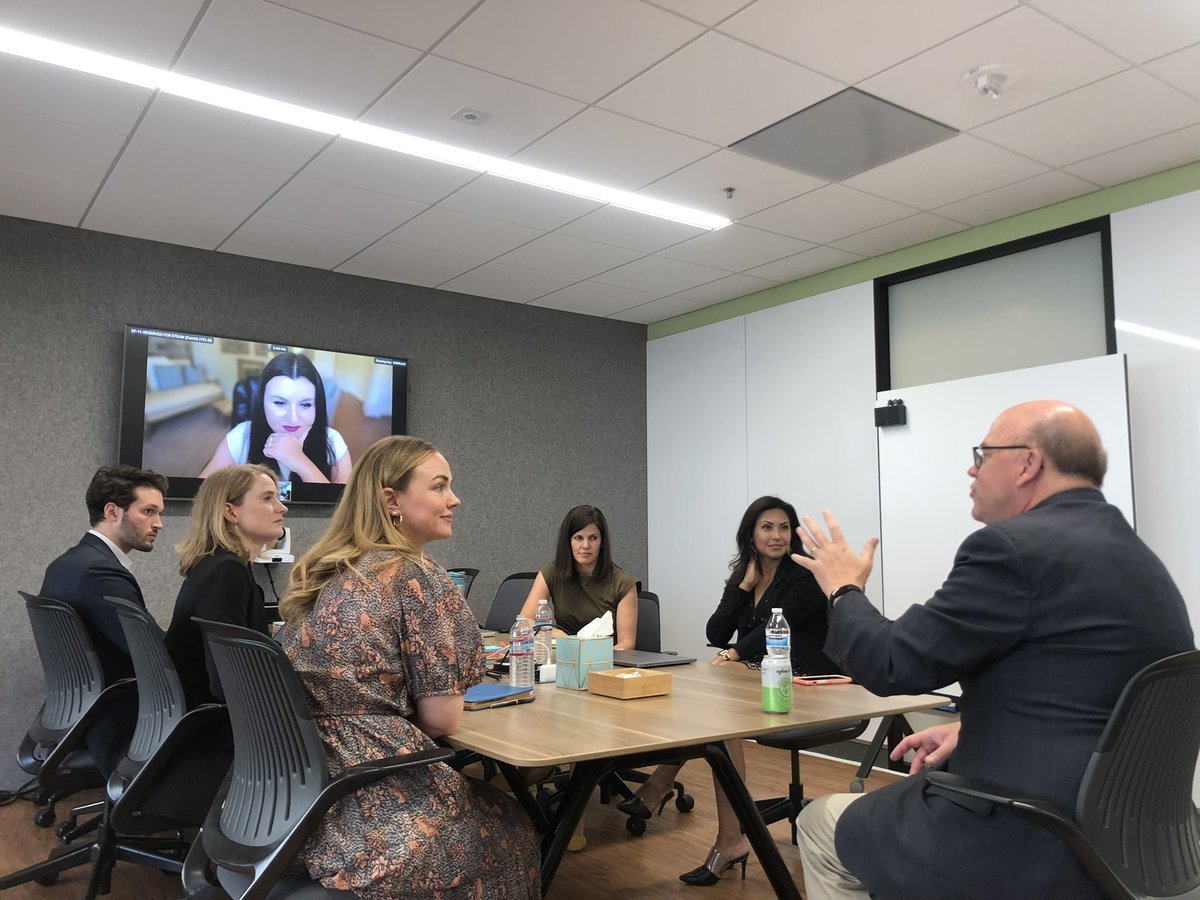 Great conversation with <a href="/Instacart/">Instacart</a> <a href="/fidjissimo/">Fidji Simo</a> about how we can use tech to make healthy food choices easier. Some excellent ideas leading up to <a href="/WhiteHouse/">The White House</a> conference that can help us make access to healthy, nutritious food a reality for all.
