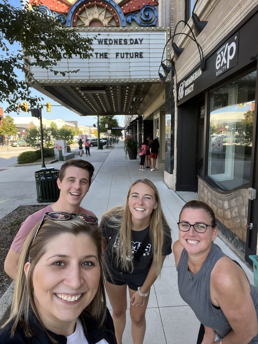 Jessica Taylor (@mrstaylor_5th) on Twitter photo Our future is bright in fifth grade on this beautiful Wednesday! <a href="/KatieWeitzel/">Katie Weitzel</a> @mrnathanstrong @zawadaallie #bemisthinkers Our future is bright in fifth grade on this beautiful Wednesday! <a href="/KatieWeitzel/">Katie Weitzel</a> @mrnathanstrong @zawadaallie #bemisthinkers