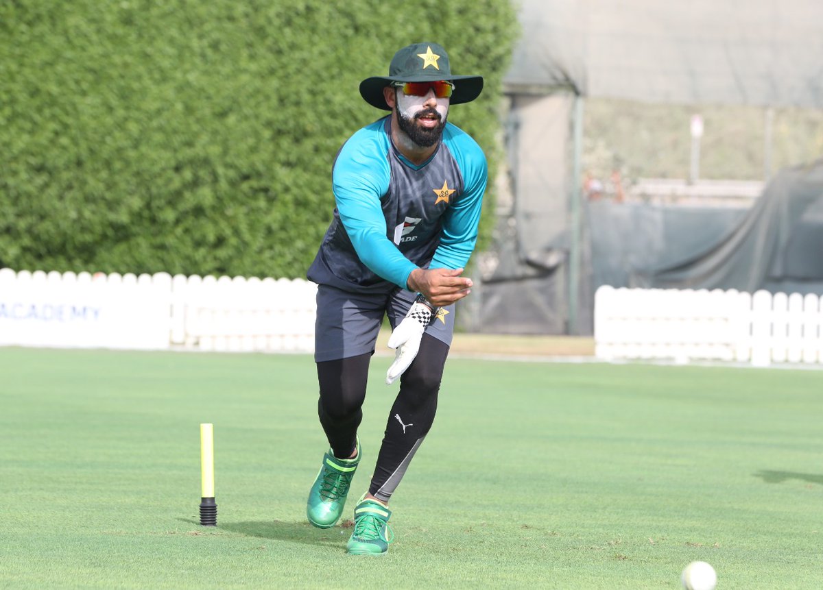 CricPlyzUsmanPK's tweet photo. The training session of the national players has started in Dubai... Shaheen is preparing to pounce on the Indian champions..
Good luck Pakistan team
#PakVsInd #AsiaCup2022 #MuhammadUsman786 https://t.co/UvLJ3UtzKW