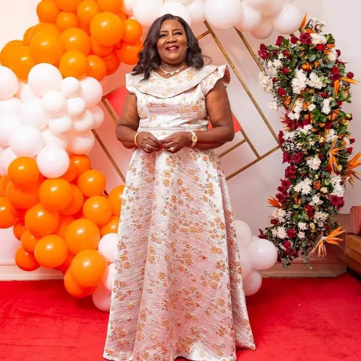 misslisa_254's tweet photo. Happy birthday #MinPiny
@IdaOdinga https://t.co/AM6Tl7P2qi
