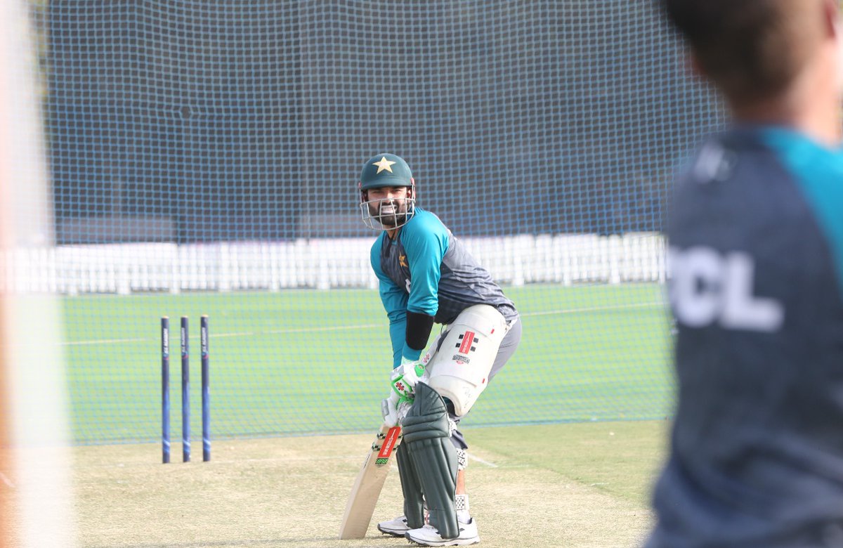 CricPlyzUsmanPK's tweet photo. The training session of the national players has started in Dubai... Shaheen is preparing to pounce on the Indian champions..
Good luck Pakistan team
#PakVsInd #AsiaCup2022 #MuhammadUsman786 https://t.co/UvLJ3UtzKW