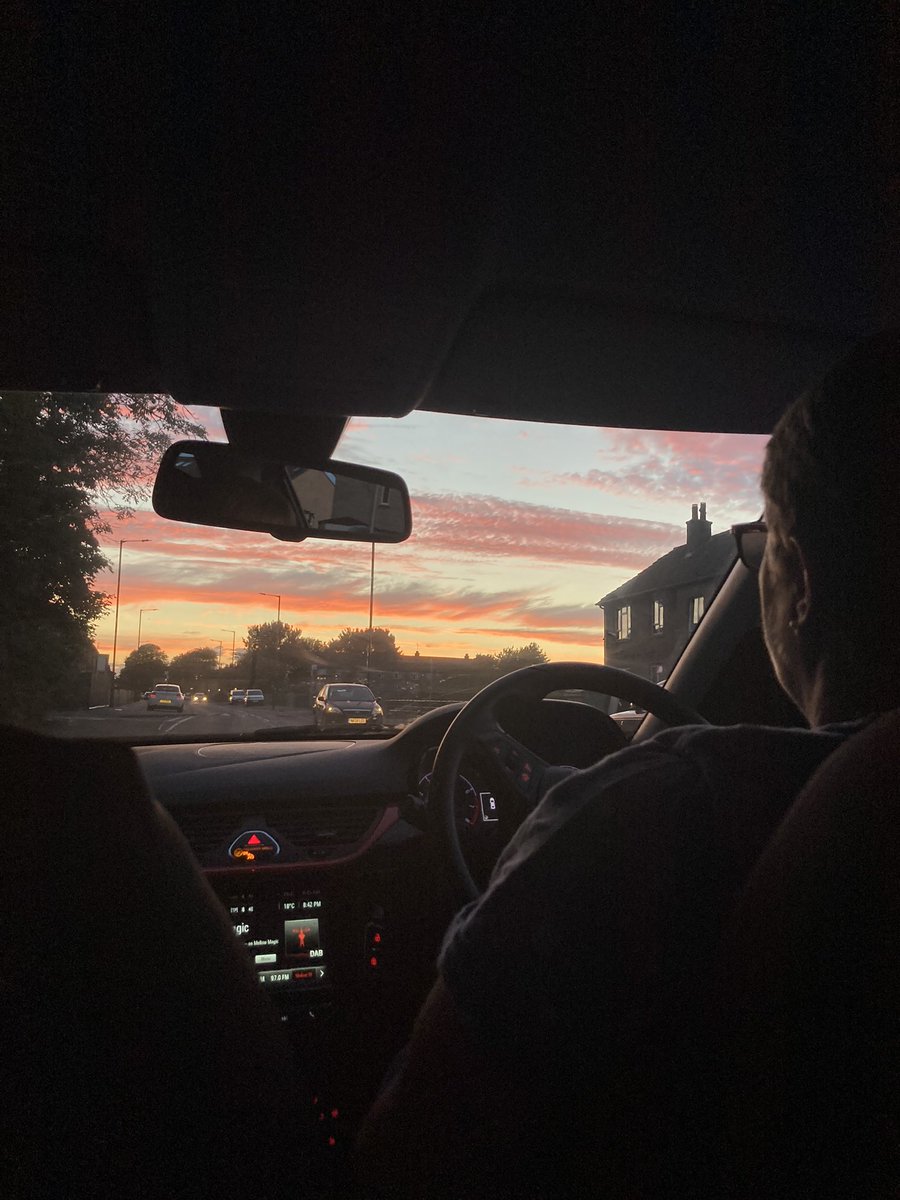 The consultation tour began with a trip to the Douglas Girls Group!! 

Me &amp; @ImaanMSYP had an amazing time chatting to some incredible young people, we got a little artsy, &amp; even managed to do some <a href="/DundeeYC/">Dundee Youth Council</a> recruiting!! 

Looking forward to more next week! #YouthWorkChangesLives