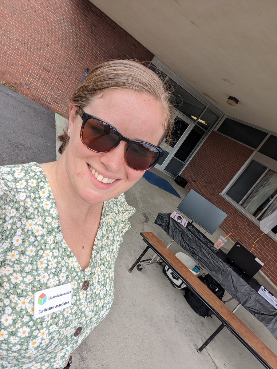 Elizabeth Neuendorff tweet media