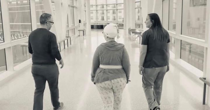 KUHospital's tweet photo. She’s been seizure-free since December 2019, after a deep brain stimulation. Learn more: https://t.co/pDwe6pZc4i https://t.co/gVysBV9vls
