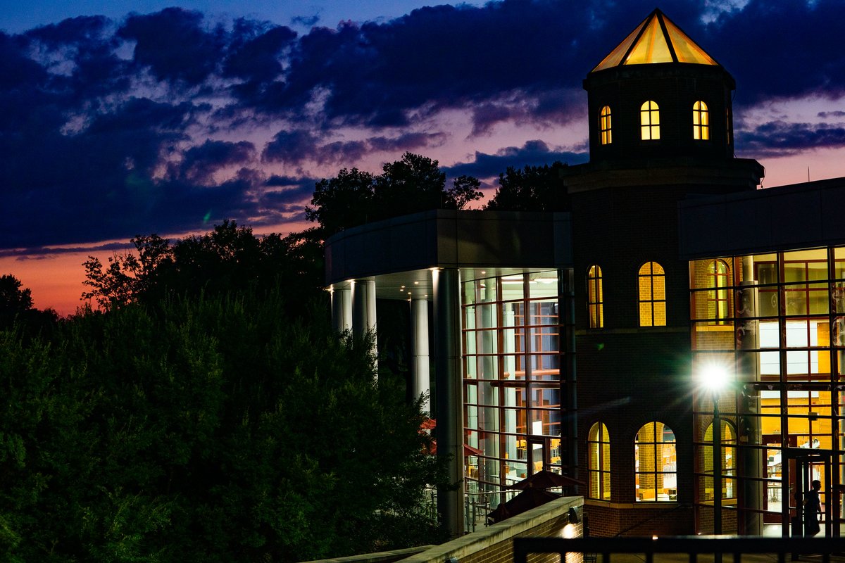 bellarmineU's tweet photo. Is it just us, or was Knight on Campus just... #mood? https://t.co/cnGkbztmQ3