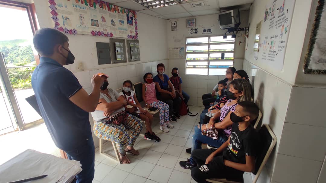 CESAP_AC's tweet photo. Todos los procesos de formación, articulación y empoderamiento que impulsamos en las comunidades de todo el país 🇻🇪, responden a una metodología de trabajo con la experiencia de casi 50 años de historia.

Hacemos nuestro trabajo en #ModoCESAP 🙌🏼 https://t.co/zgR2CpXnJH