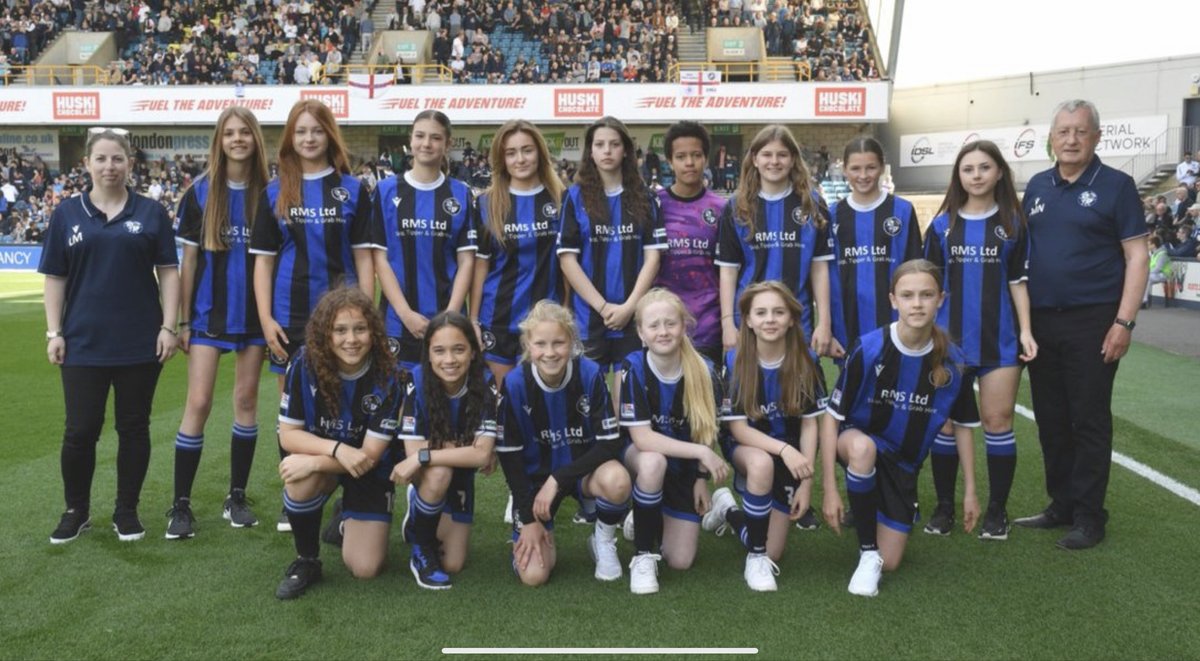 Have you been inspired by #weuro2022 ?  
Our U15 Girls (2022/23) are looking for a goalkeeper &amp; outfield players to join their friendly team.

 ☎️Mick 07732250792 for more details 

#upthelane🟦⬛️