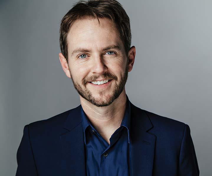 UpdatesForF4's tweet photo. 🚨NEW 🚨Rumor has it Matt Shakman (Wandavision, Game of Thrones) will be directing the MCU’s Fantastic Four film! https://t.co/DIIzHVaK1T