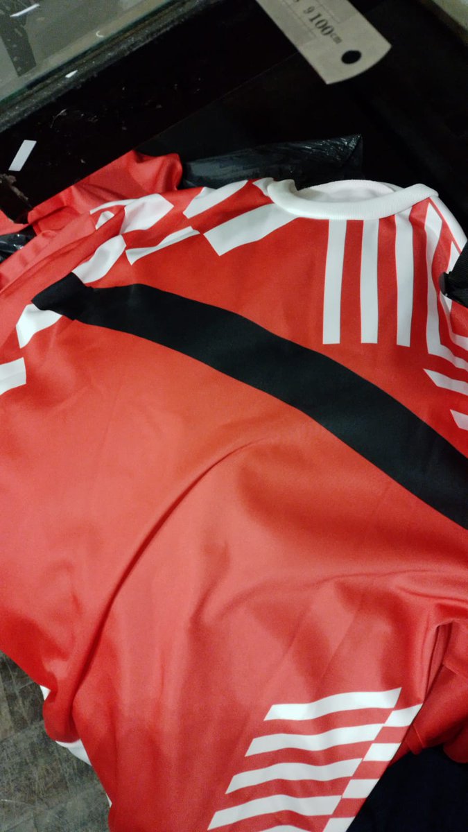 SebaGranate's tweet image. Che...hay alguna que otra novedad de buzos en la cocina de @cenretro 🐁💉 🇦🇹👀