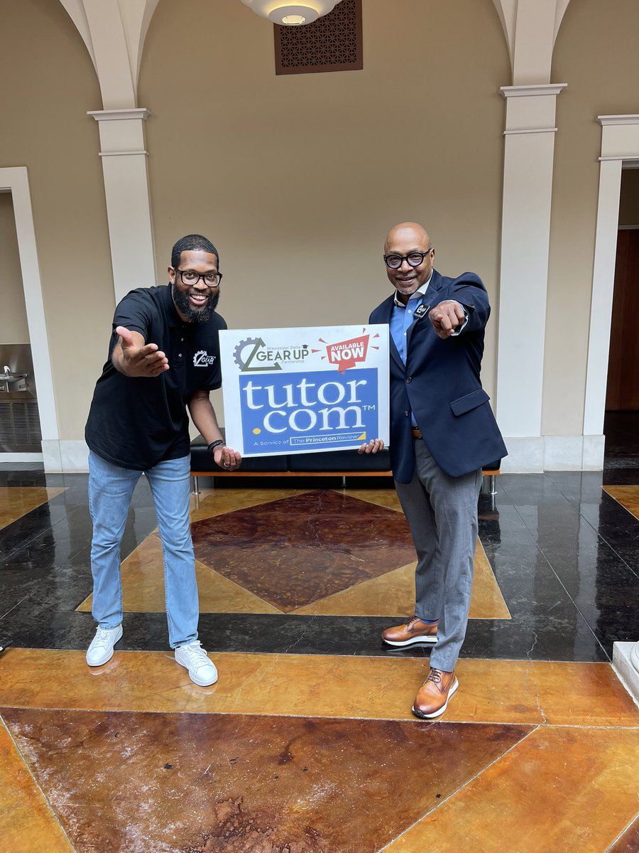 KierreRimmer1's tweet photo. 🗣Gearing up with GEAR UP at Delta State University with President Butch Caston‼️
#GEARUP #GainingEarlyAwarenessandReadinessforUndergraduatePrograms #DeltaStateUniversity #Tutorcom #ExpertTutors #ExtensiveData #EffectiveMethodology #PromoteStudentSuccess #ExceptionalSupport https://t.co/SzkydjXrpx