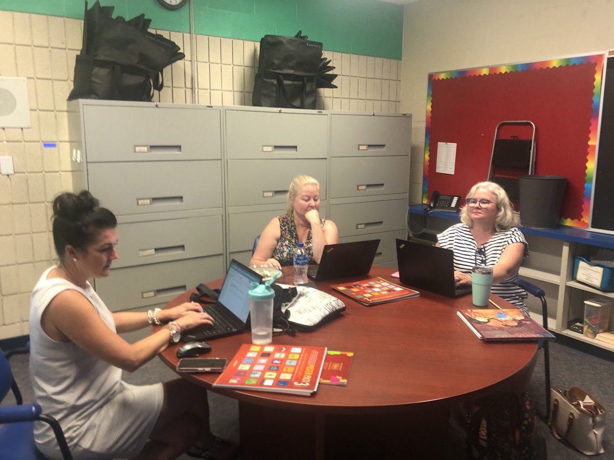 CharetteJaye's tweet photo. Principals and Vice Principals @PVNCCDSB spent time this afternoon planning how to make their schools welcoming and equitable for all. It was a great session! @StPaulsPVNC @StTeresaPVNC @MotherTeresaCES @HolyFamily137 @StCatPVNC @StDom122 #pvncsummerinstitutes #pvncequity https://t.co/DfWocmpPtM