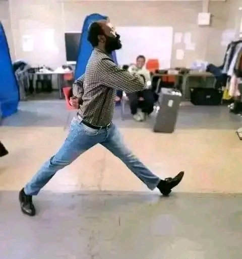 rfcm_tv's tweet photo. Arsenal fans right now 😂😂 https://t.co/5ssZCvXBTG