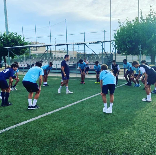 CNTfutbol's tweet photo. Amb les piles carregades tornem als entrenaments. Començem temporada 22-23!! 💪💪💪👏 https://t.co/wuJSTAAtv6