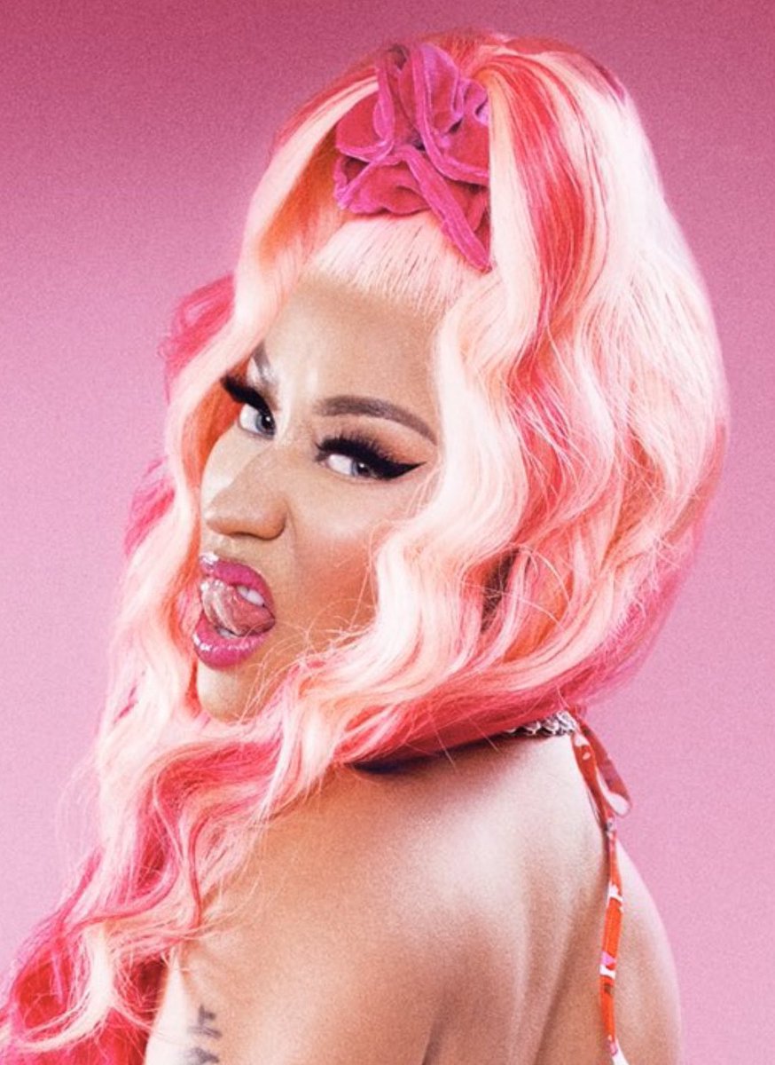 minajcravebr's tweet photo. Nicki Minaj ultrapassou a marca de 42 milhões de ouvintes mensais no Spotify. https://t.co/gq14I6bLGs