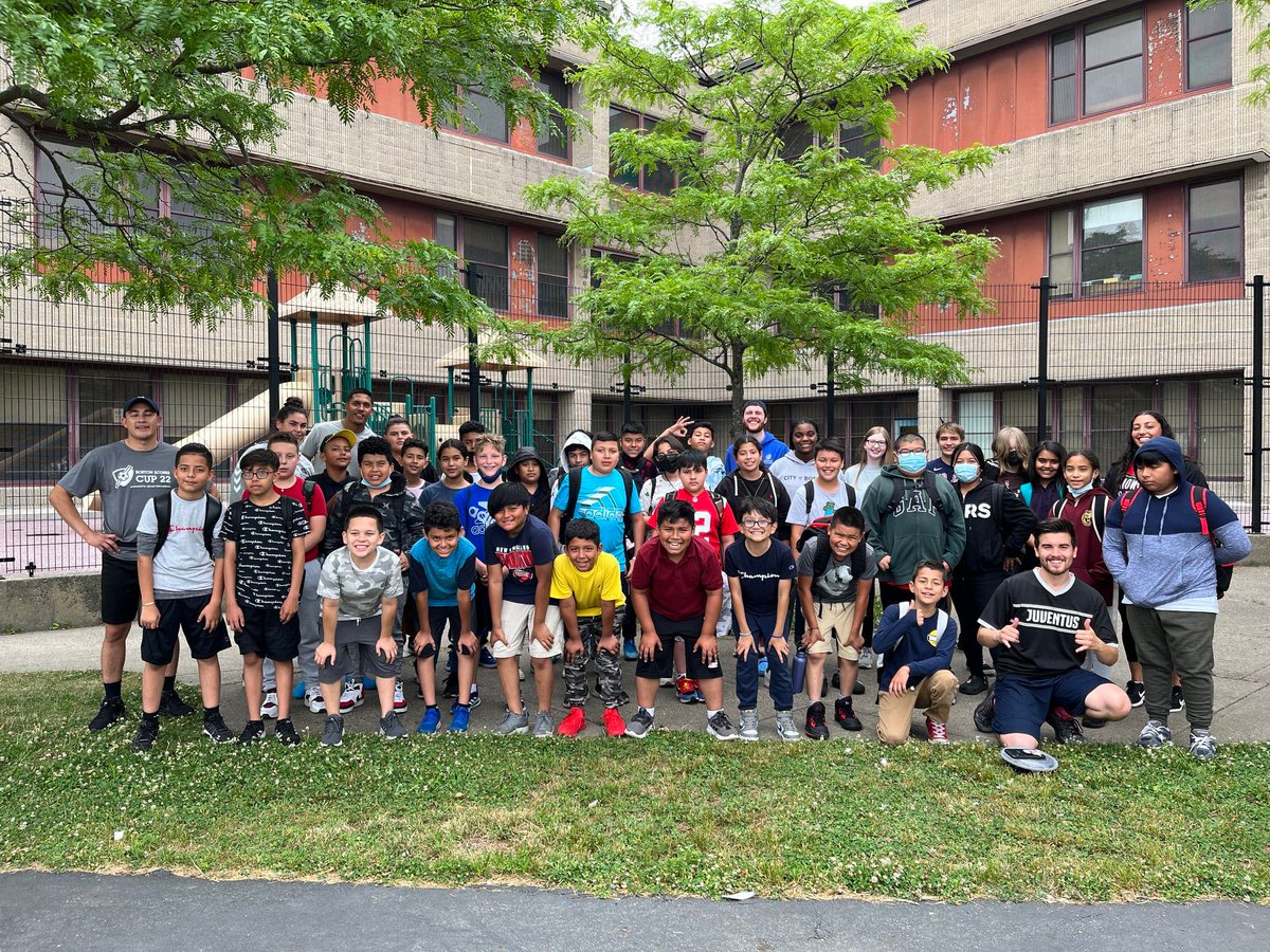 AmericaSCORES's tweet photo. This summer was full of great memories as affiliates hosted summer camps, training clinics, and more! 
We're looking forward to an amazing fall SCORES season across the network - find your local affiliate and learn how to get involved: https://t.co/bSQVl8QbX5 https://t.co/Ymi5odsSAK