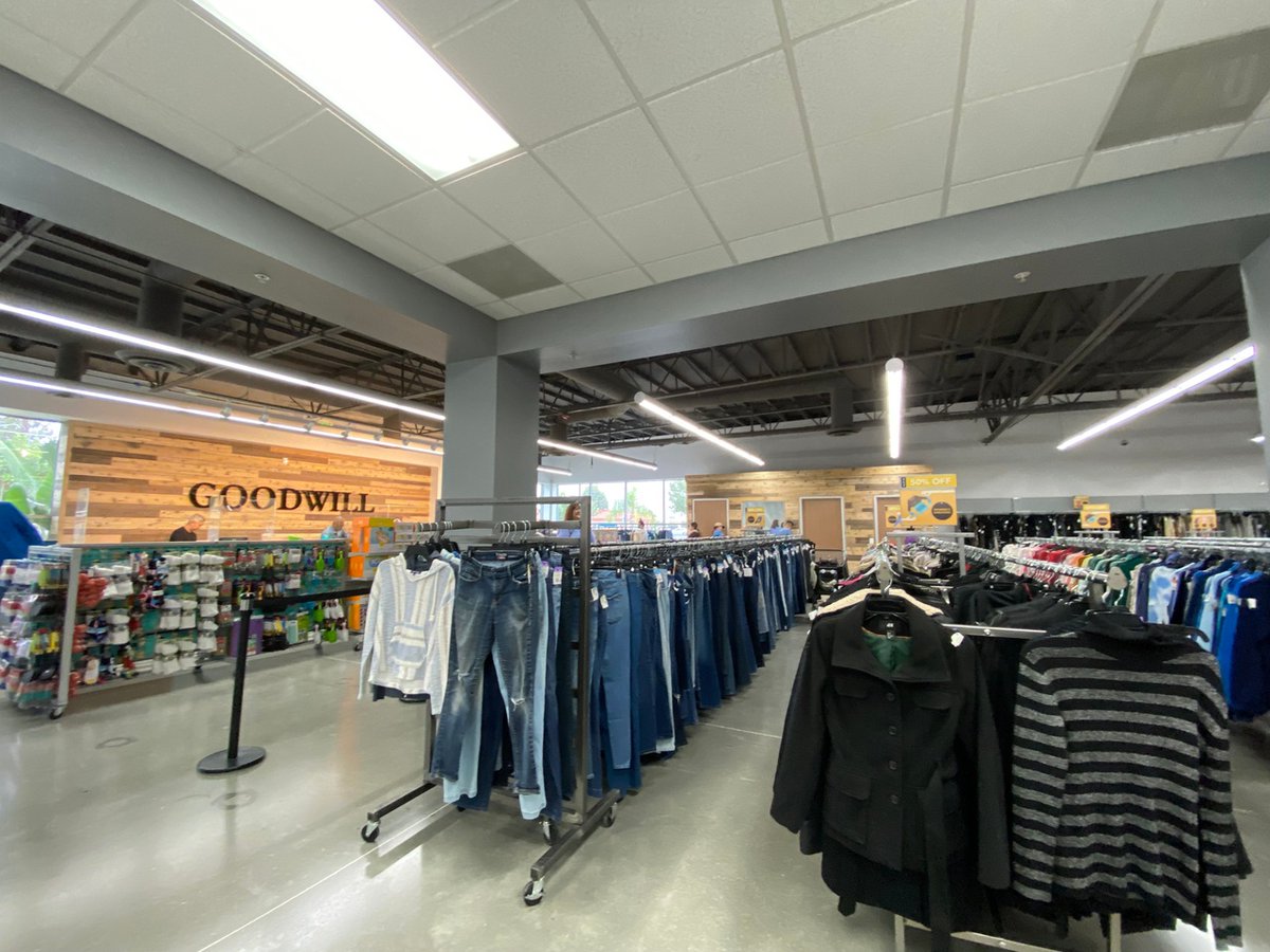 ocgoodwill's tweet photo. #OpenDuringConstruction: Our corporate office store in Santa Ana (2702 W. Fifth St. Santa Ana) is halfway done with its remodel. Check out the first complete half of the refresh!

Work has begun on the second half of the store. The store will remain open throughout the process. https://t.co/gsRtsEw6A5