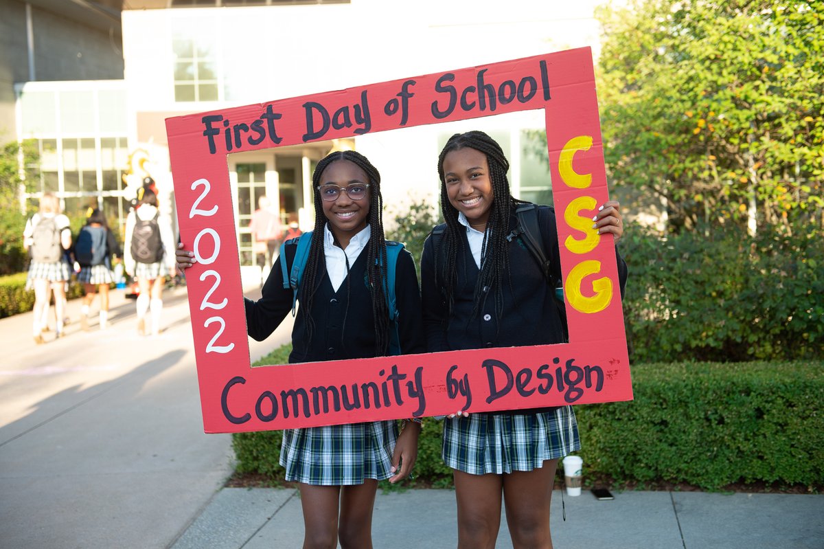 ColsSchForGirls's tweet image. Welcome back, Unicorns! 🎉🦄❤️💛

#communitybydesign #firstdayofschool #myCSG