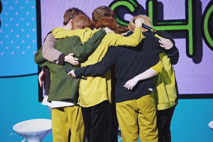 mayellow_wj's tweet photo. Happy 6th Anniversary 7Dream 💙

Terimakasih telah hadir menjadi penyemangatku, semoga kalian selalu dikelilingi oleh hal-hal baik, Sehat dan bahagia selalu kalian, mari kita bersama lebih lama lagi.
#6rowingUpWith7DREAM 
#모일수록_완벽한_드림6주년
#NCTDREAM @NCTsmtown_DREAM https://t.co/FmMjCXS8Cf