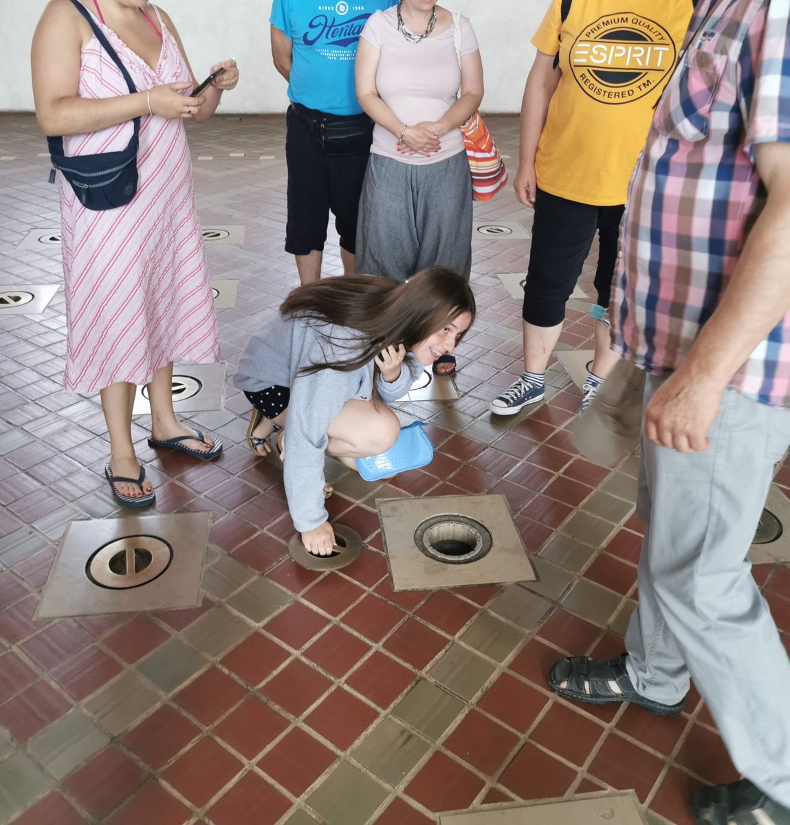 Polword's tweet image. On the hot topic of heating problems ... Did you know that the medieval Teutonic Knights already had underfloor heating? A visit to Malbork - the largest Teutonic castle in Europe. Gems of history ...

#heatingproblems
#polishculture
#lovepoland
#visitpoland
#learnpolish