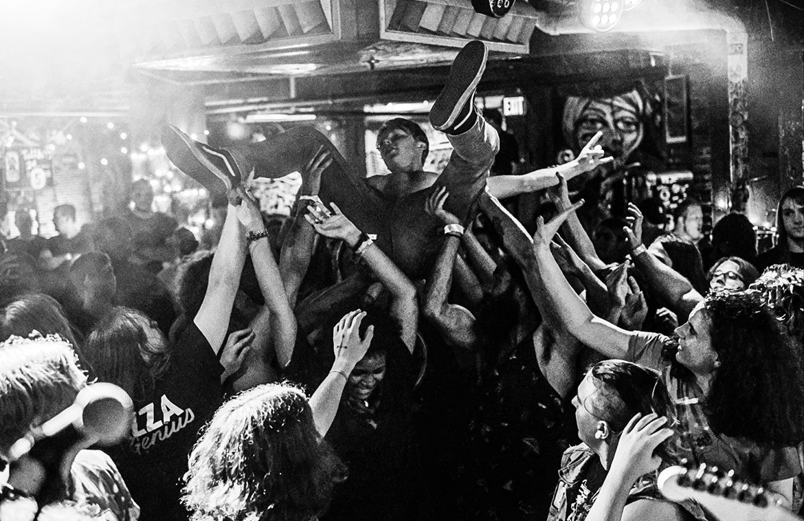 FAN APPRECIATE POST: Thank you all so much for coming out to the Blind Eye Release show, streaming the album, and all your support. WITHOUT YOU CRAZY FUCKERS THIS ALL MEANS NOTHING!!!💜💜😈😈
📸: <a href="/tessapoulain/">tessa</a>
