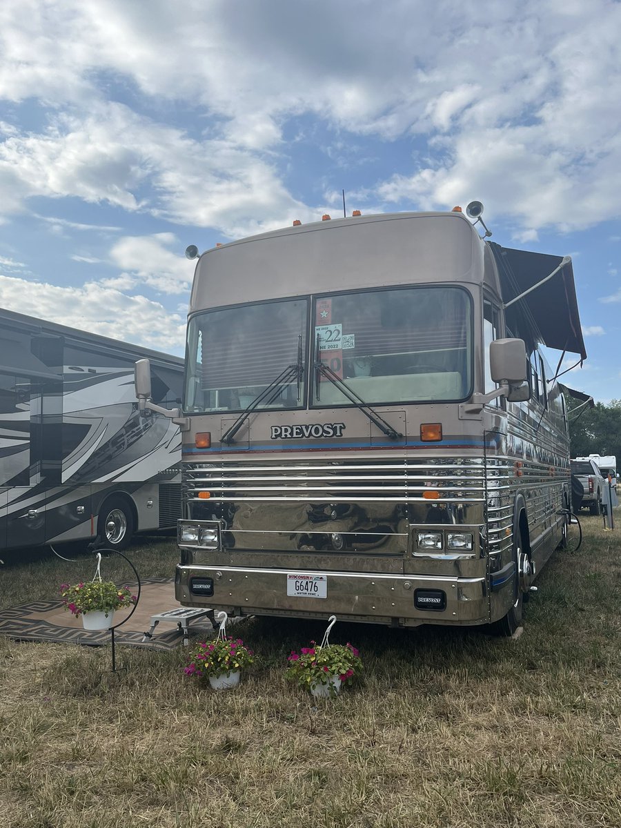 FamilyRVClub's tweet photo. Todays the day ! It’s our first official day of FMCA’s 105th International Convention &amp; RV Expo Presented By Blue Ox. 

It’s time to have some fun! 

#fmcaNE22 https://t.co/FmMgyxW5Me