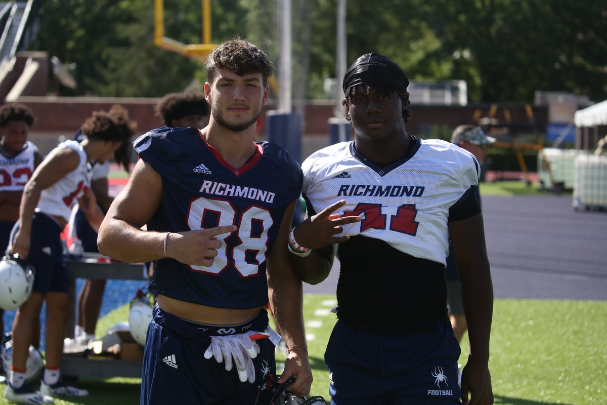 Happy birthday to linebacker <a href="/ZacharyLC_2022/">Zachary (Zach) Chambers</a>! #OneRichmond