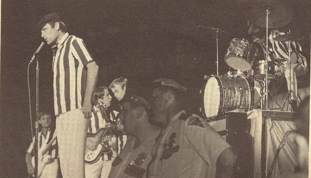 beachboyslegacy-on-twitter-today-in-1965-the-beach-boys-played