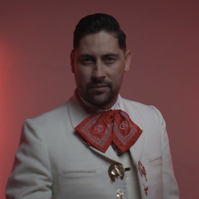 pacocuellar_'s tweet photo. #NewProfilePic https://t.co/jfrtOmlMq7