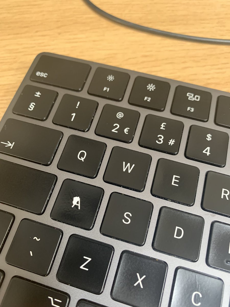 poppet_star's tweet photo. Update for anyone with an @Apple keyboard with the same issue. Before you spend time waiting in the customer services queue.. their response is to go into store so they can cover it with a sticker! 13 months old. What’s happened to Apple and the quality?? https://t.co/9cWqad64Bi