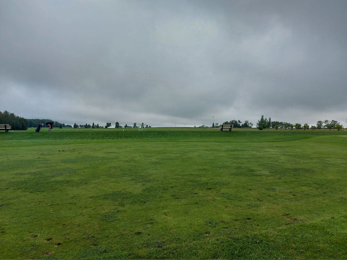 thomasmfriesen's tweet photo. Poplar Ridge is in great shape as usual.
Fun short game test as it's tough to hold the firm and quick greens. @Poplar_ridge_mb https://t.co/KM6Kz7kAfu