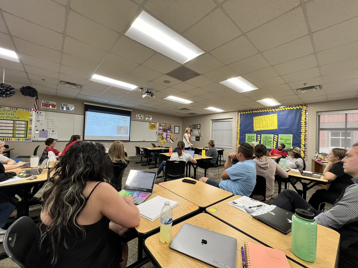 KatieSeago's tweet photo. @NobWestMS teachers learning about mastery paths in Canvas to better reach students where they are in their learning. A huge thank you to @krismarley12 for walking us through the steps! #SetThePace https://t.co/vJ6cHknvUF