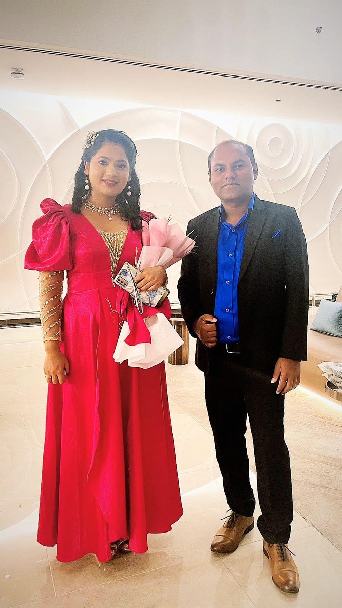 #Celebrity - #Keki_Adhikari - Nepalese Film Actress/ Model 
An absolute pleasure meeting such a humble women. 
#kekiadhikari #absolutepersonality #pricelesssmile #nepalifilmindustry #nepaltourism 
instagram.com/kekiadhikari?i…