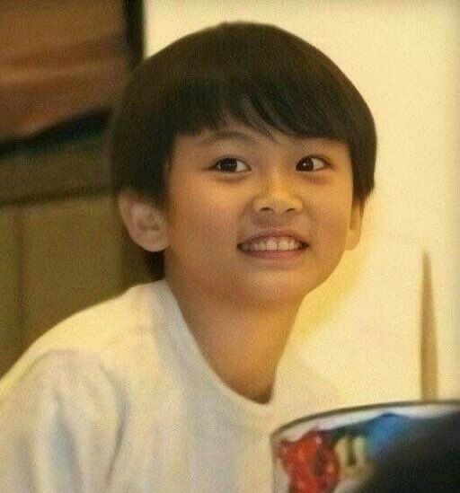 Mark Lee Base | ON | #the1st🫑 tweet media