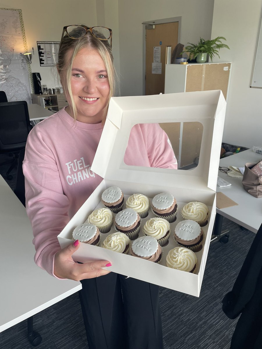 alice_pezzani's tweet photo. Excellent send off today from the @wearefuelchange team… and yes, that is the first ever #FuelChange jumper that I’m sporting 🫶🏼 https://t.co/KFKRwcnjGw