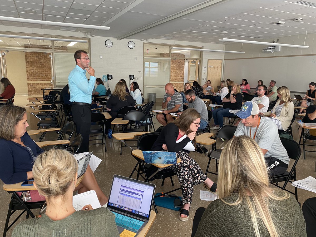 m_schoeneberger's tweet photo. Welcome back to NASD @pjr146 ! Dr. Riccomini is the best at bridging research to practice aimed at improving math instruction! MS/HS teachers learned strategies to improve long term retention &amp; admin had a lunch &amp; learn to discuss how to best support teachers doing this work! https://t.co/uoLRzIivxy