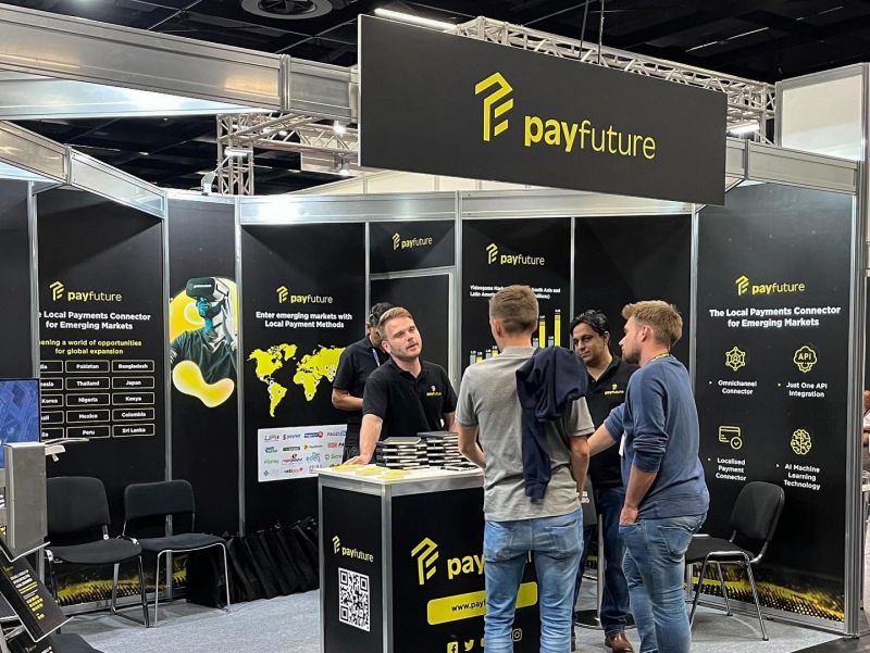 payfuture_net's tweet photo. #gamescom day 1 and our team is ready to welcome you!

🗣Come and talk to us and understand how Payfuture empowers merchants like yours to enter #emergingmarkets 

👉Come and visit us at our stand 📍Hall 2.1, Aisle A, Number 046 

#payfuturegoestocologne #crossborderpayments #b2b https://t.co/rf09YzRKQw