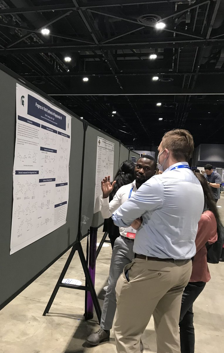 Tepe_Lab's tweet photo. @dare_george_ gave his poster presentation on “Progress in Total Synthesis of Nagelamide W” at ACS Conference in Chicago. #ACSFall2022 #ACSChicago @MSUChem https://t.co/guJKKDFRVI