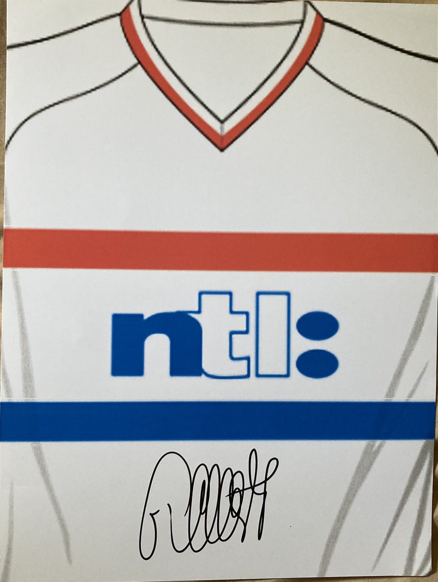 #GIVEAWAY Albertz scored a late winner away to PSV almost 23 years ago. 
For everyone that likes and retweets this post I will randomly draw one name to win this hand signed Albertz print. 
Must be following to win. 
Draw will happen once we reach 1k followers 
#RangersFC #PSV