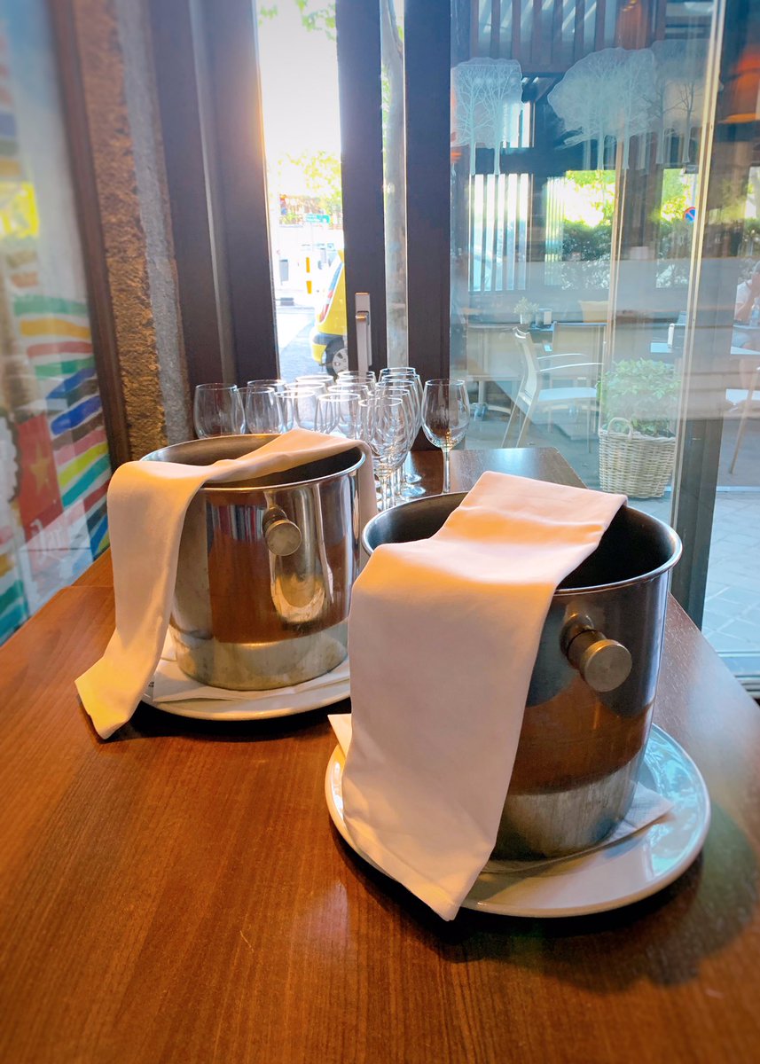 El regreso a Madrid, un cumpleaños, un bautizo, un ascenso… ¡siempre hay algo que celebrar! 🥂
En EL CACIQUITO lo organizamos para tí 😉

🍽 EL CACIQUITO
📍 Padre Damián 47⁣⁣⁣⁣⁣⁣⁣⁣⁣⁣
📱91 359 26 26 - 91 359 86 76

#eventos #Food #restaurant