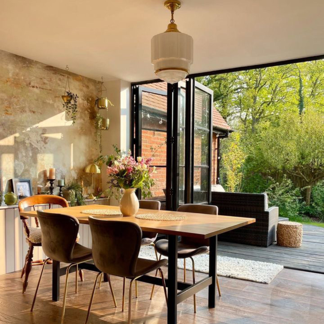 The Soho Lighting Company tweet media